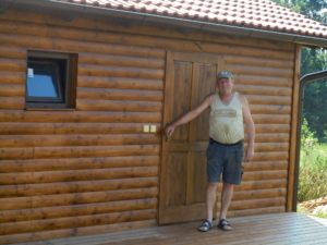 Dřevostavba 8 x 5 m s terasou  36