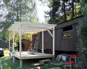 Dřevěná veranda 10 x 3 m k maringotce - Prachatice  1