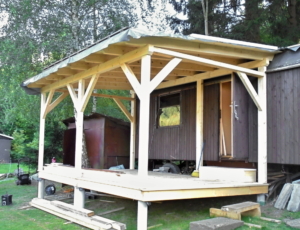 Dřevěná veranda 10 x 3 m k maringotce - Prachatice  2